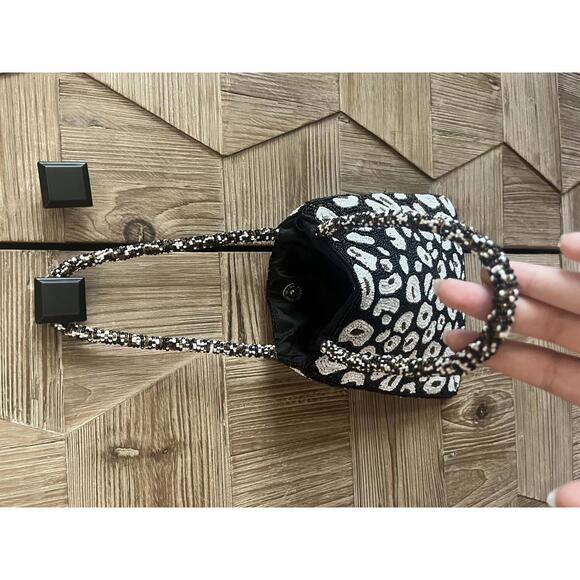 Vintage Leopard Print Beaded Purse Mini Handbag Chic - Picture 3 of 5